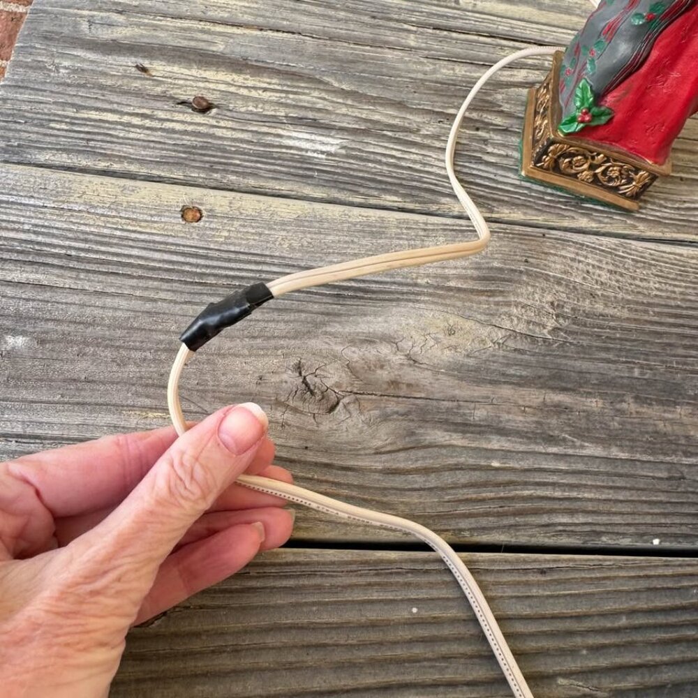 Vintage 2 K-Mart Resin Santa Candle Lamps Christmas Holiday Original Box 70s 80s - Picture 5 of 9